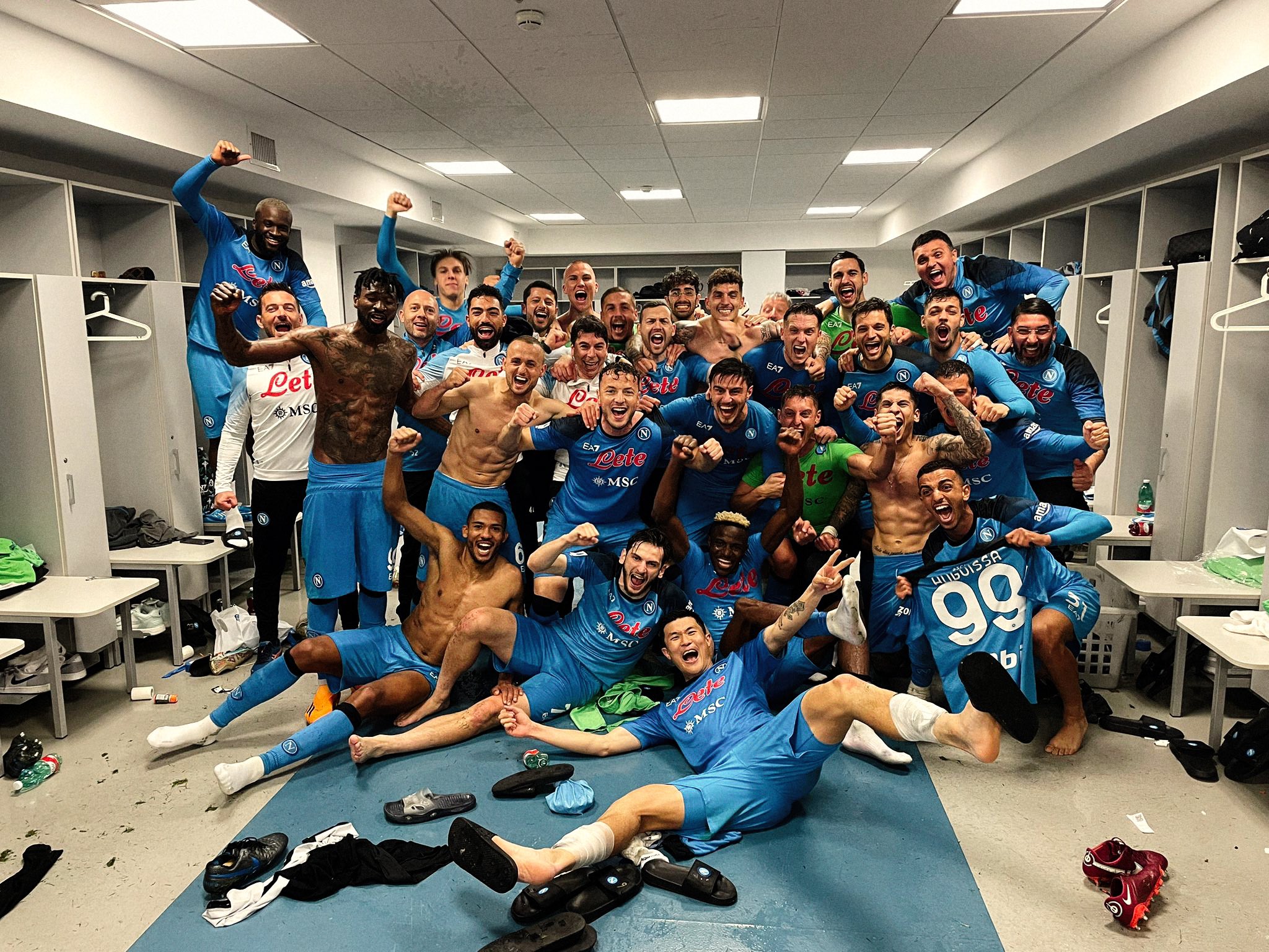 Napolitanci su znali da proslave trijumf nad Juventusom i u svlačionici, FOTO: SSC Napoli/Twitter