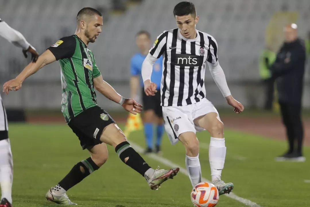 Đuranović na utakmici protiv Partizana, FOTO: FK Kolubara/Facebook