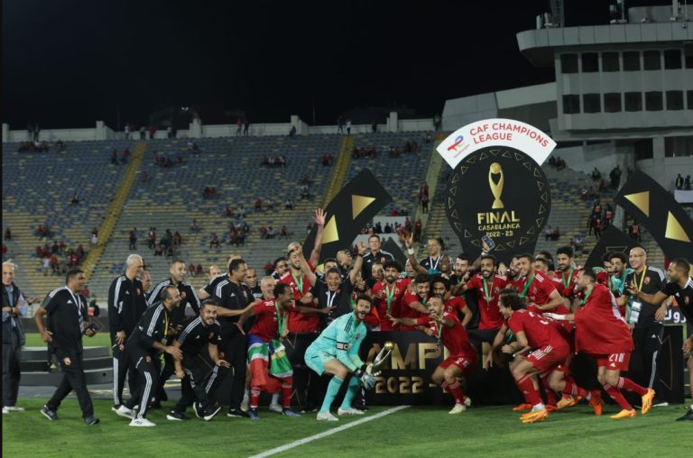Fudbaleri Al Ahlija slave titulu, FOTO: Twitter