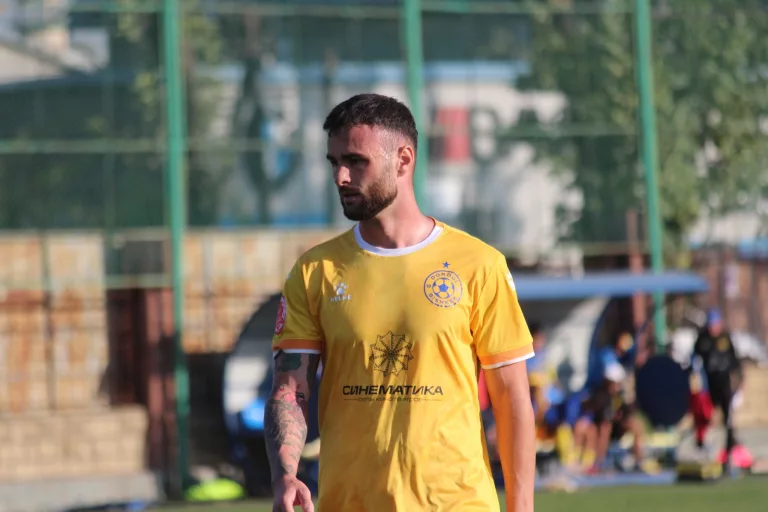 Talović je prošlu sezonu odigrao u Kirgistanu, FOTO: FC Dordoi/Facebook