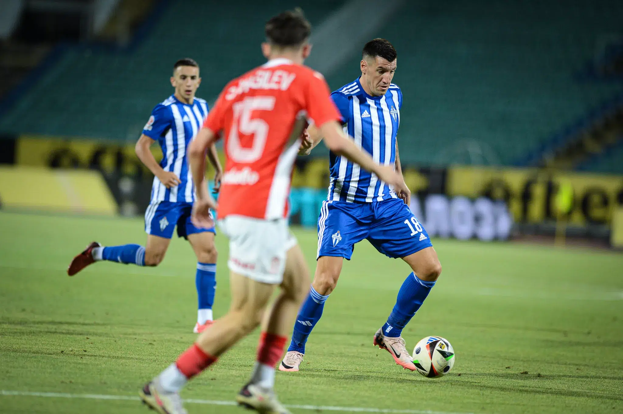 Zna da će biti teško, ali vjeruje u prolaz - Petar Grbić, Foto: Rusmin Radič / FK Budućnost