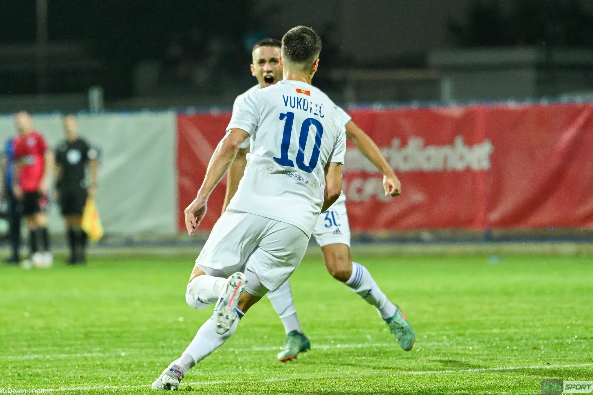 Vukotić slavi gol u Tuzima, Foto: Dejan Lopičić / Lob Sport